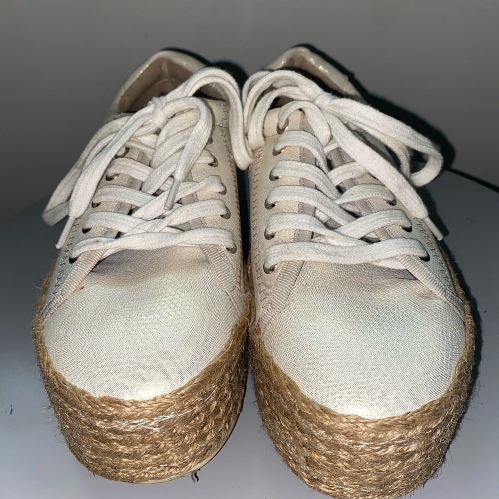 Call it SPRING shoes size US 7.5